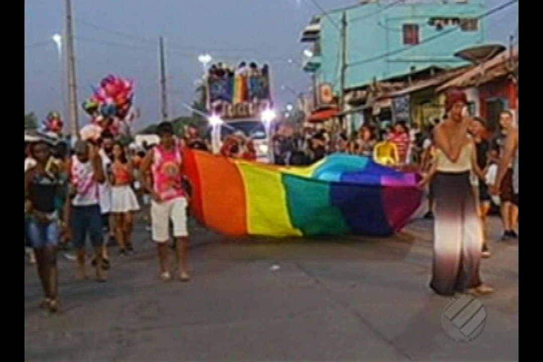 Em Marabá, cerca de 5 mil pessoas se reúnem para a 9ª Parada LGBT
