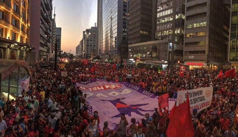 Aliados de Temer e Bolsonaro querem votar, com urgência, projeto que atinge movimentos sociais